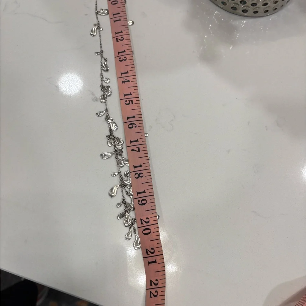 Kendra Scott Silver Necklace - Picture 4 of 4